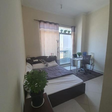 One Masterbedroom In 2 Bedroom Apt,Al Darwesh,Al Barsha 1 Dubai Bagian luar foto